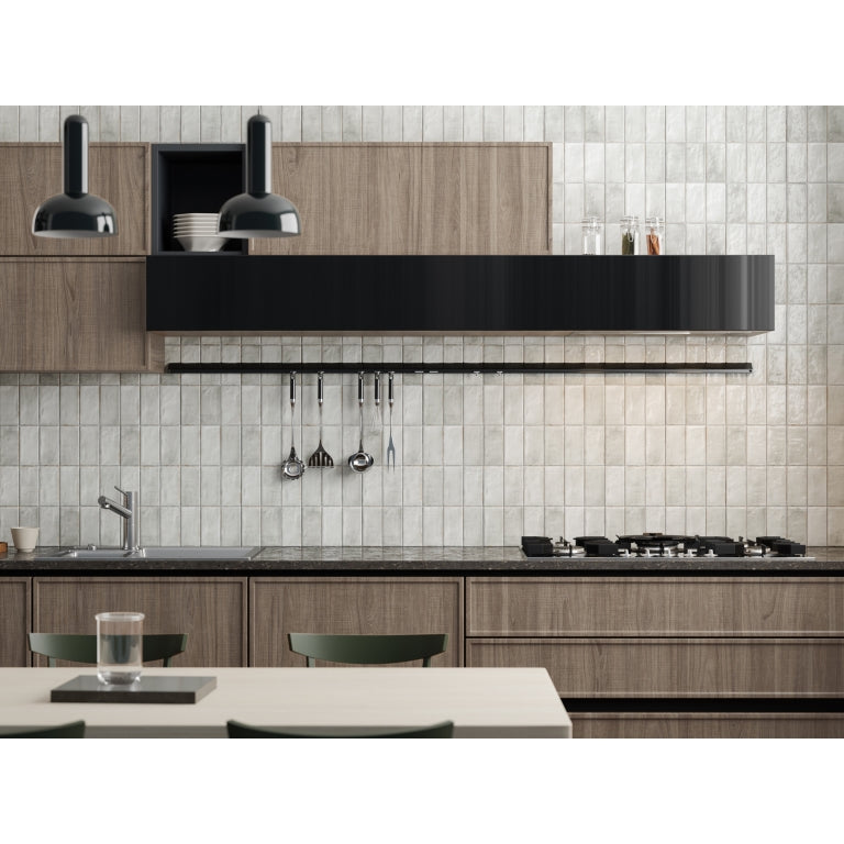 Antigo - Vanilla Glossy - Emser