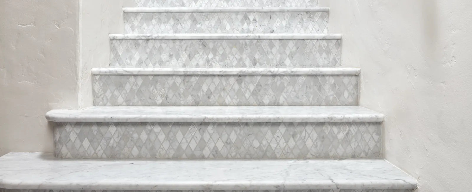 Bianco Carrara Honed