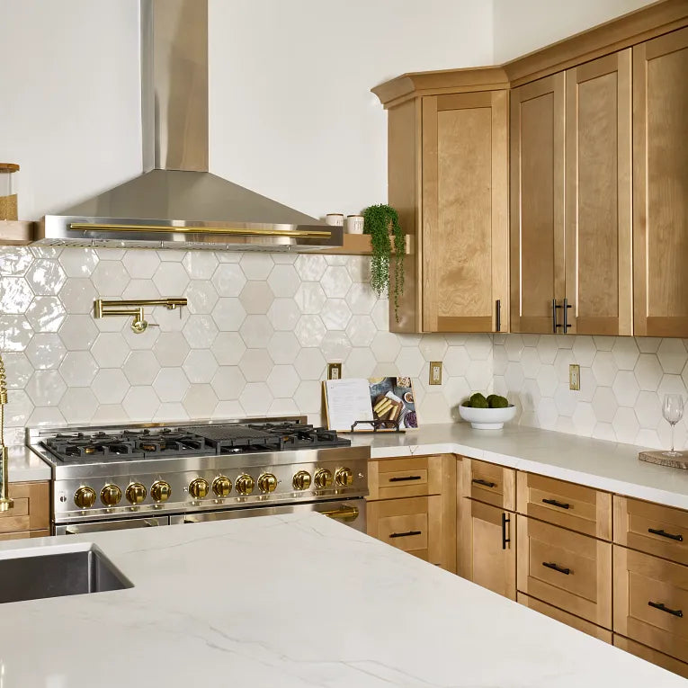 Spark - Ivory - Matte	Arizona Tile	Hex 6x7