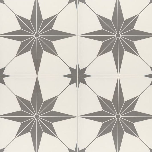 Majesty Jewel Black